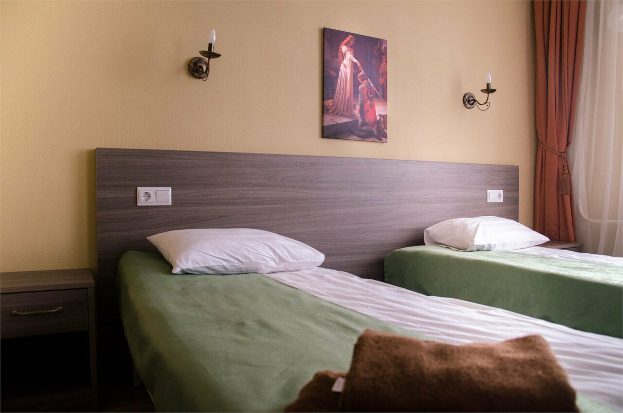 Гостиница Камелот Псков