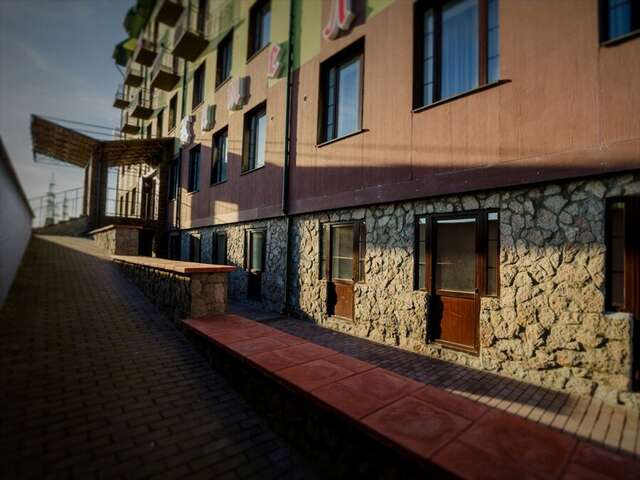 Гостиница Камелот Псков-11